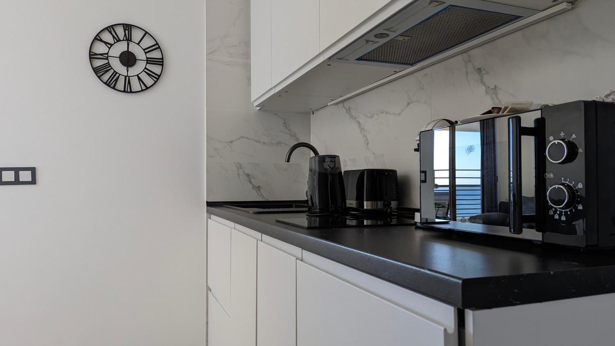 Las Arenas Sea Front Apartments เบนิดอร์ม ภายนอก รูปภาพ