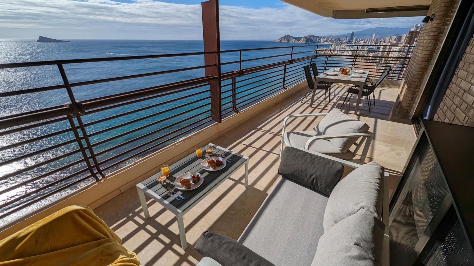 Las Arenas Sea Front Apartments เบนิดอร์ม ภายนอก รูปภาพ