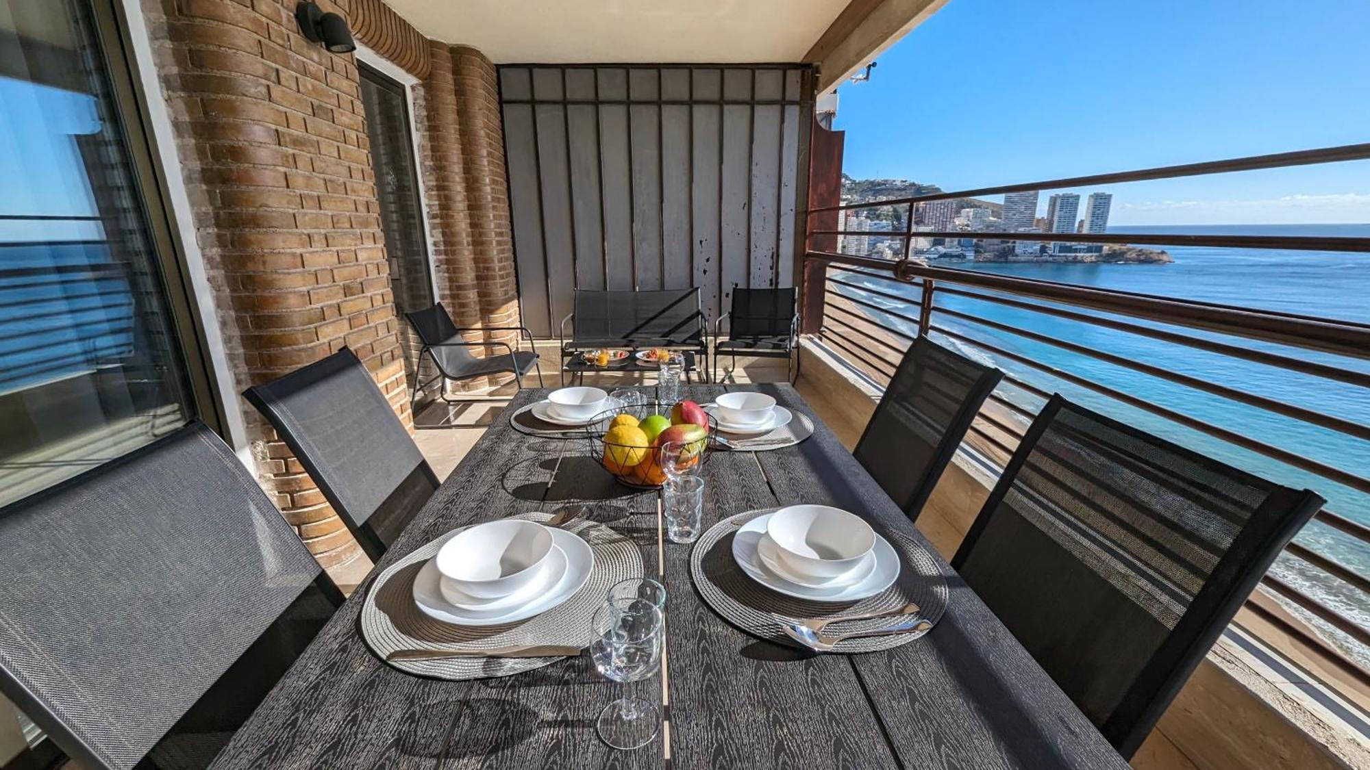 Las Arenas Sea Front Apartments เบนิดอร์ม ภายนอก รูปภาพ